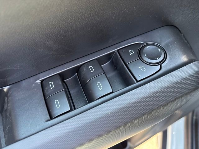 New 2026 Chevrolet Colorado W/T image 7