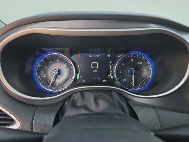 New 2026 Chrysler Voyager LX FWD image 33
