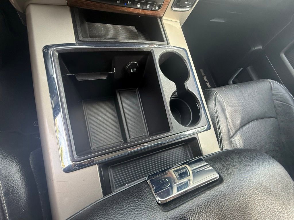 Used 2014 RAM 1500 Laramie image 16