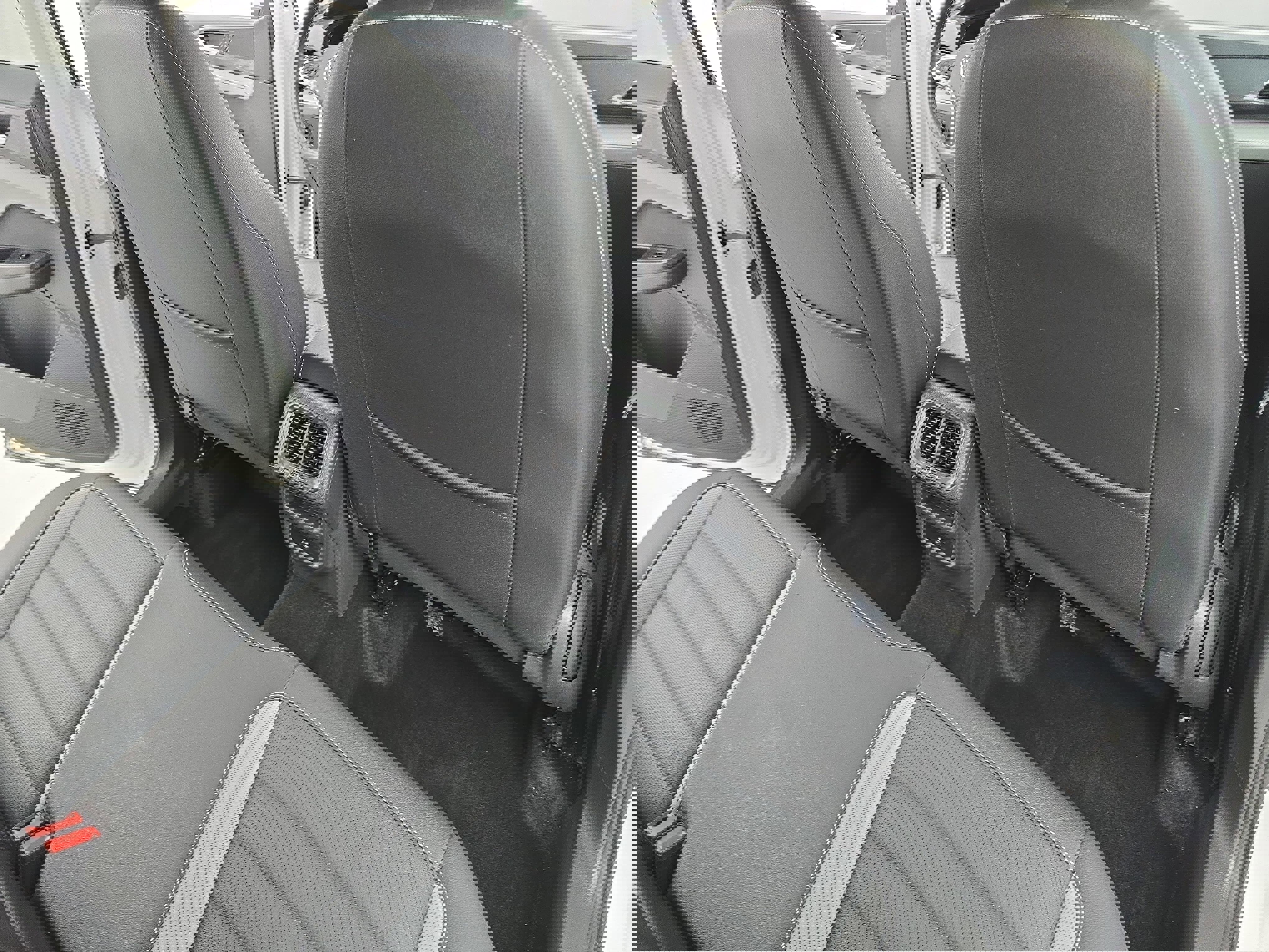 Certified 2024 Volkswagen Taos SEL image 11