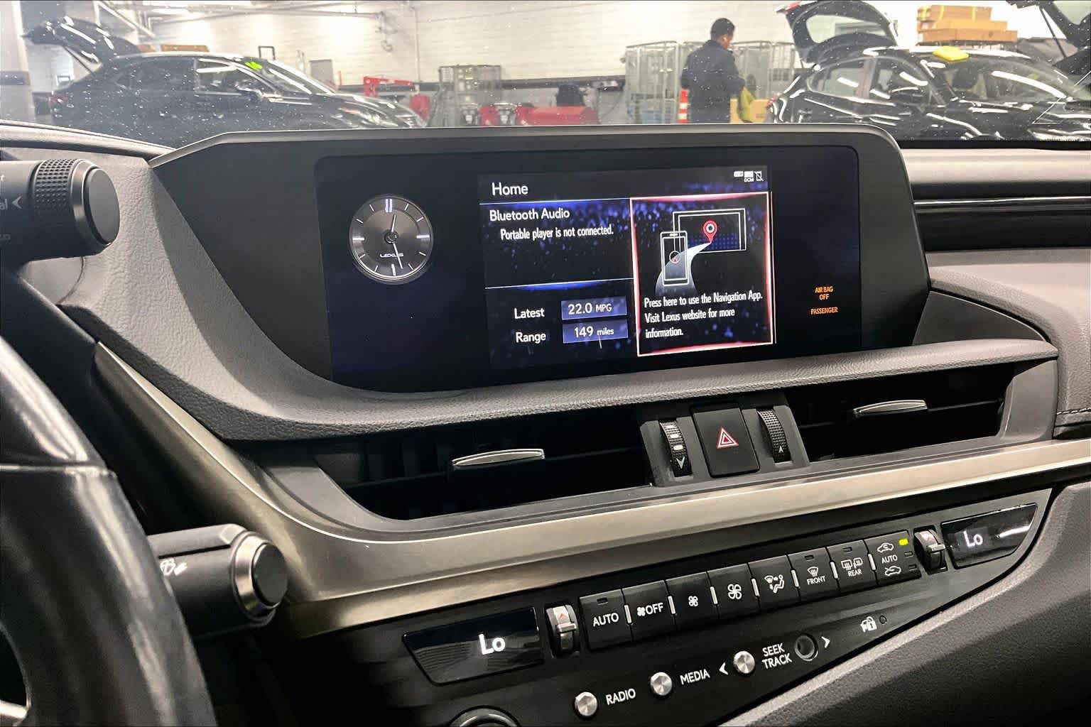 Used 2019 Lexus ES 350 w/ Premium Package image 6