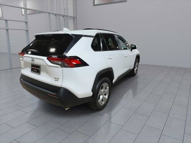 Certified 2025 Toyota RAV4 XLE AWD/4WD image 8