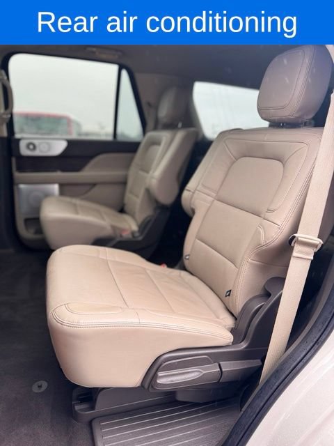Certified 2024 Lincoln Navigator Reserve AWD/4WD image 28
