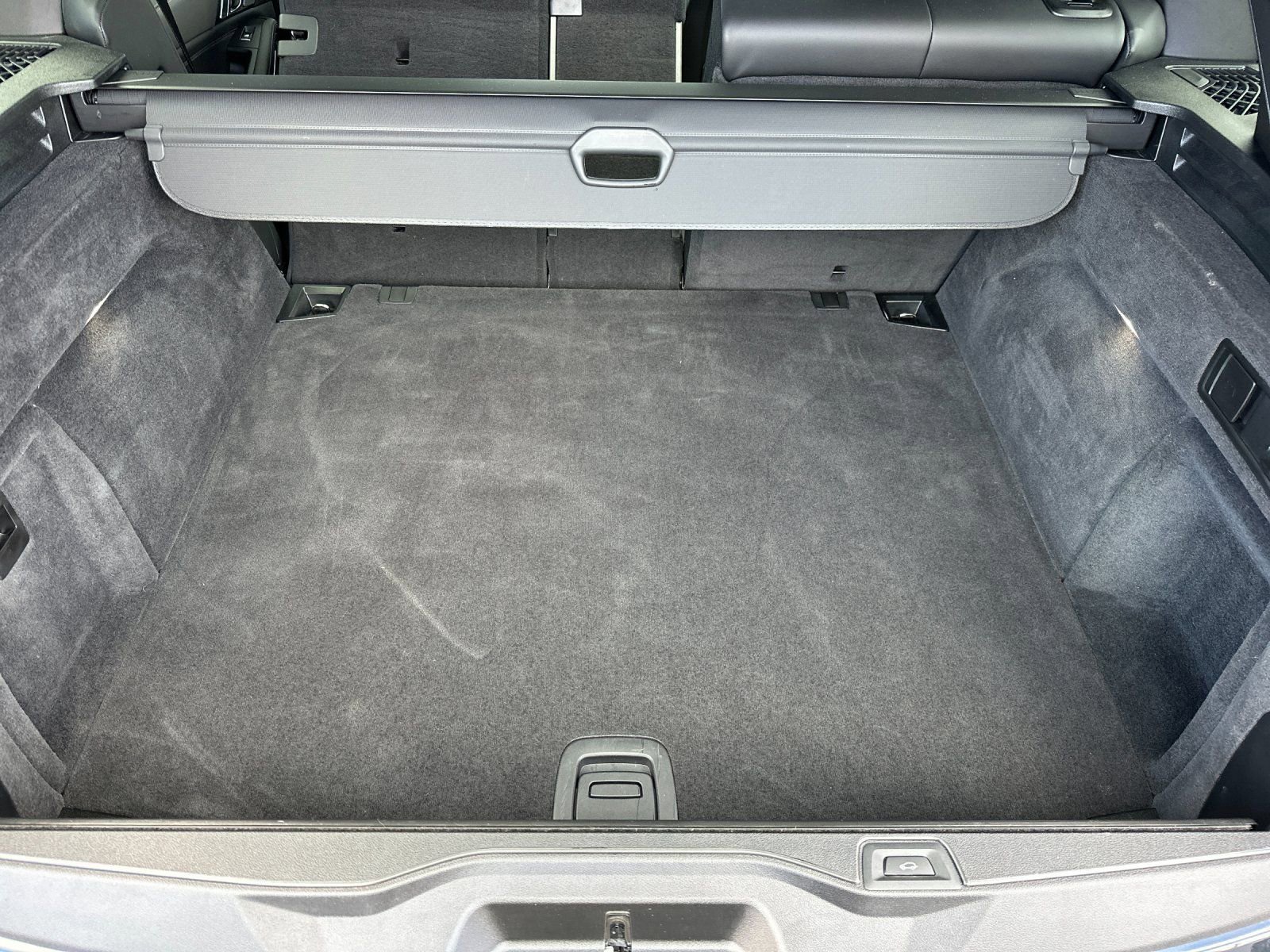 Used 2026 BMW X5 xDrive40i w/ Premium Package image 16