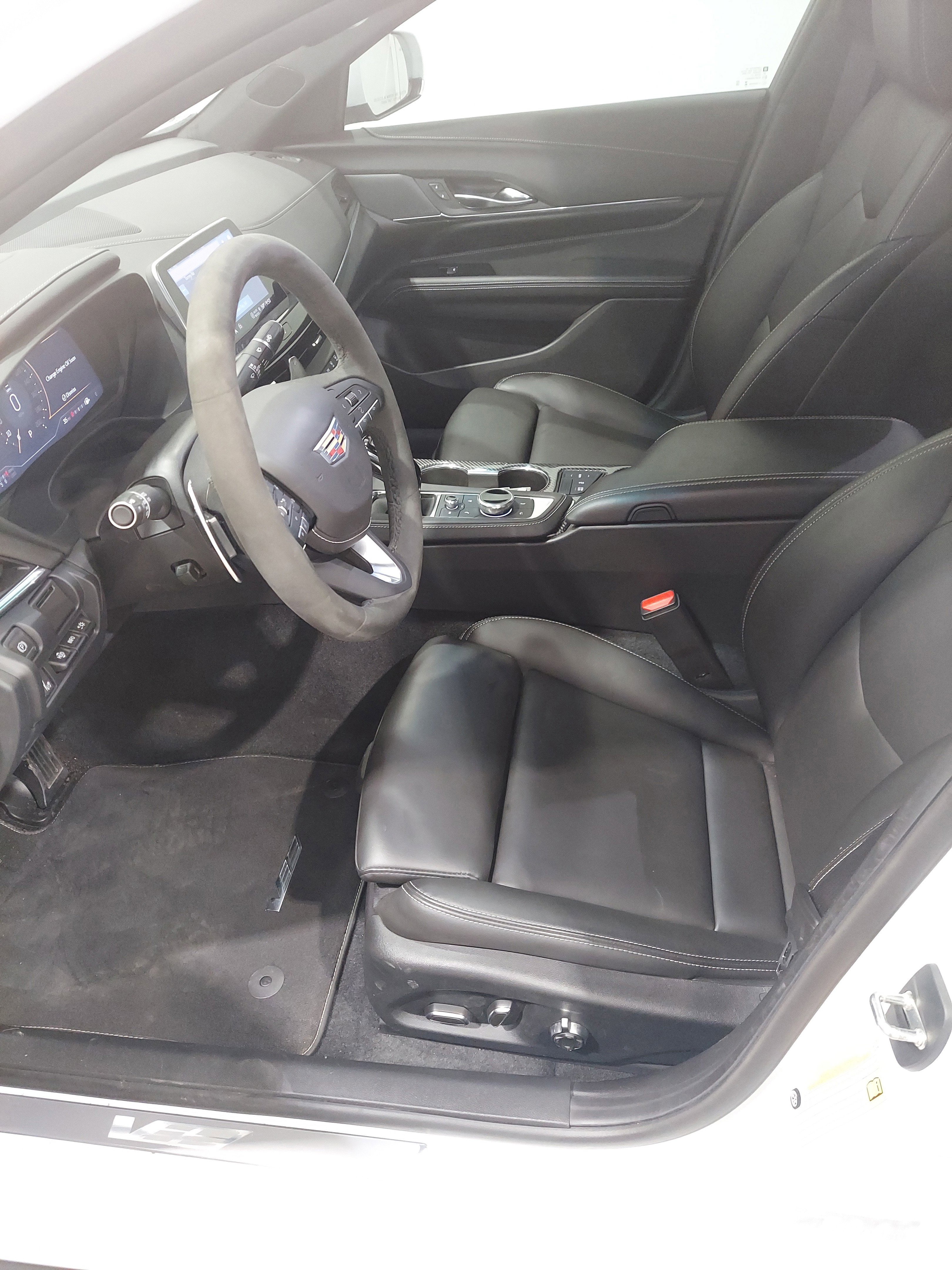 Used 2023 Cadillac CT4 V Blackwing w/ Driver Assist Package RWD image 17