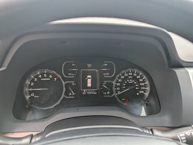 Used 2018 Toyota Tundra Limited w/ Limited Premium Package AWD/4WD image 19