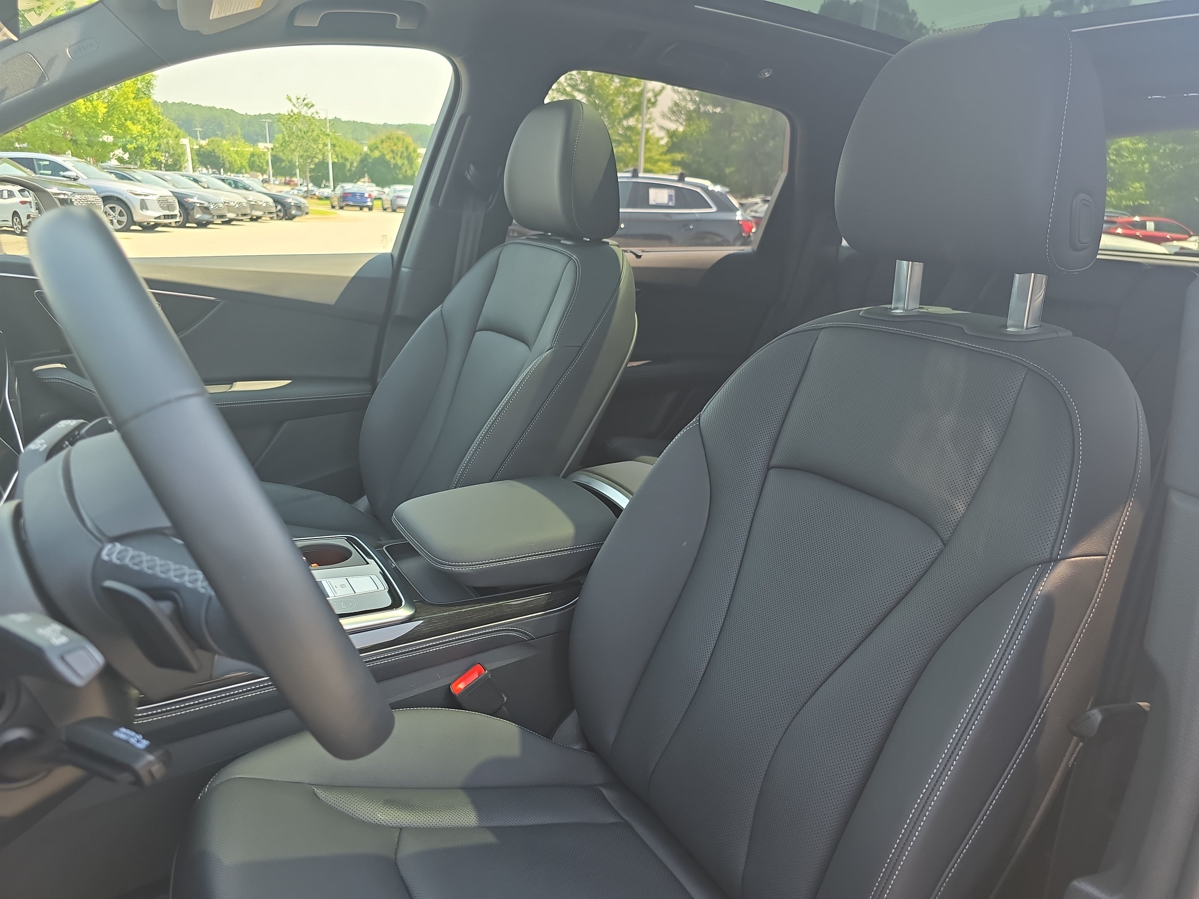 Certified 2026 Audi Q7 3.0T Premium Plus w/ Premium Plus Package AWD/4WD image 14