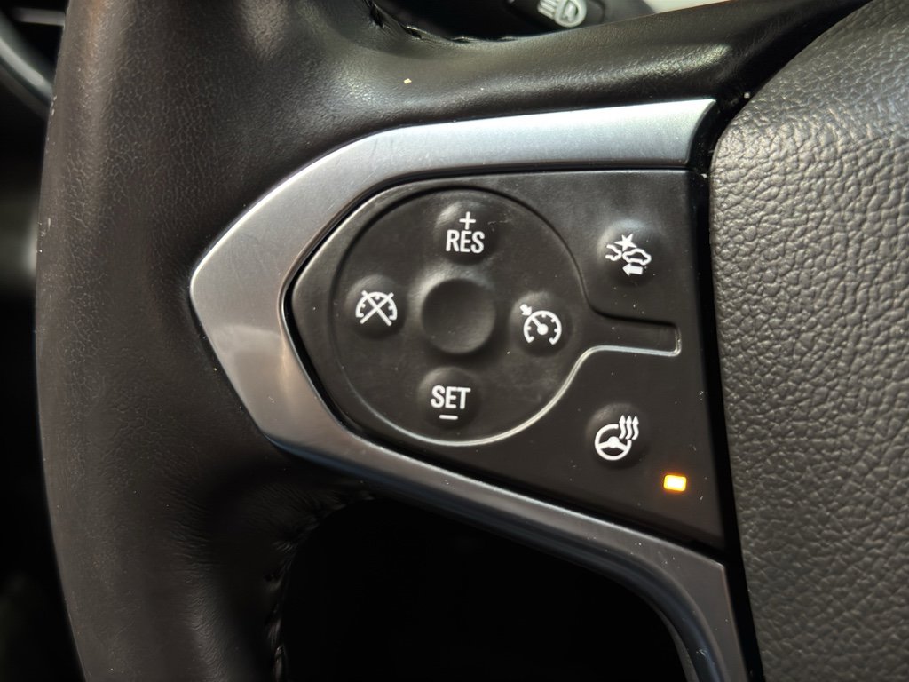 Used 2022 Chevrolet Traverse Premier w/ Redline Edition image 22