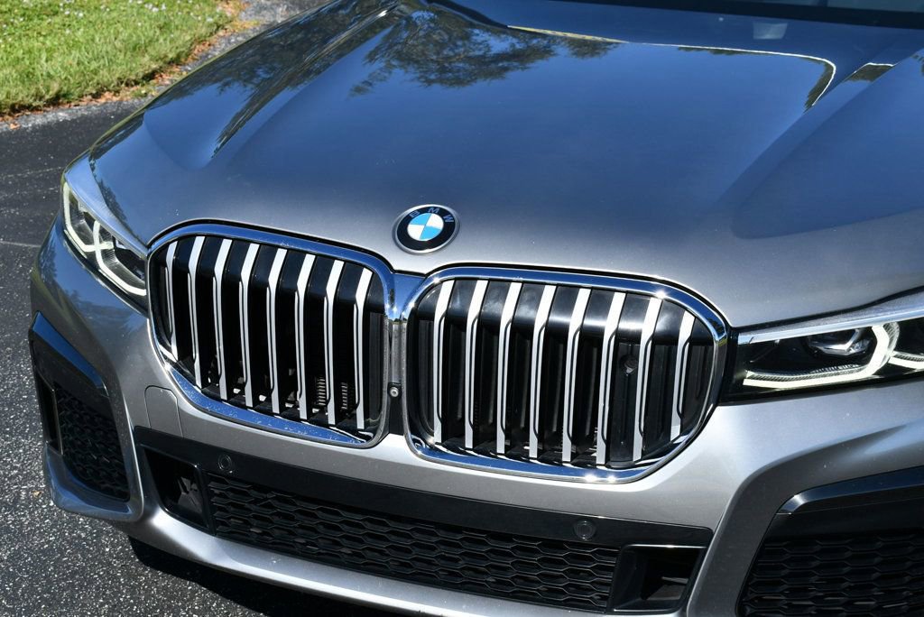 Used 2020 BMW 740i w/ Luxury Rear Seating Package image 40