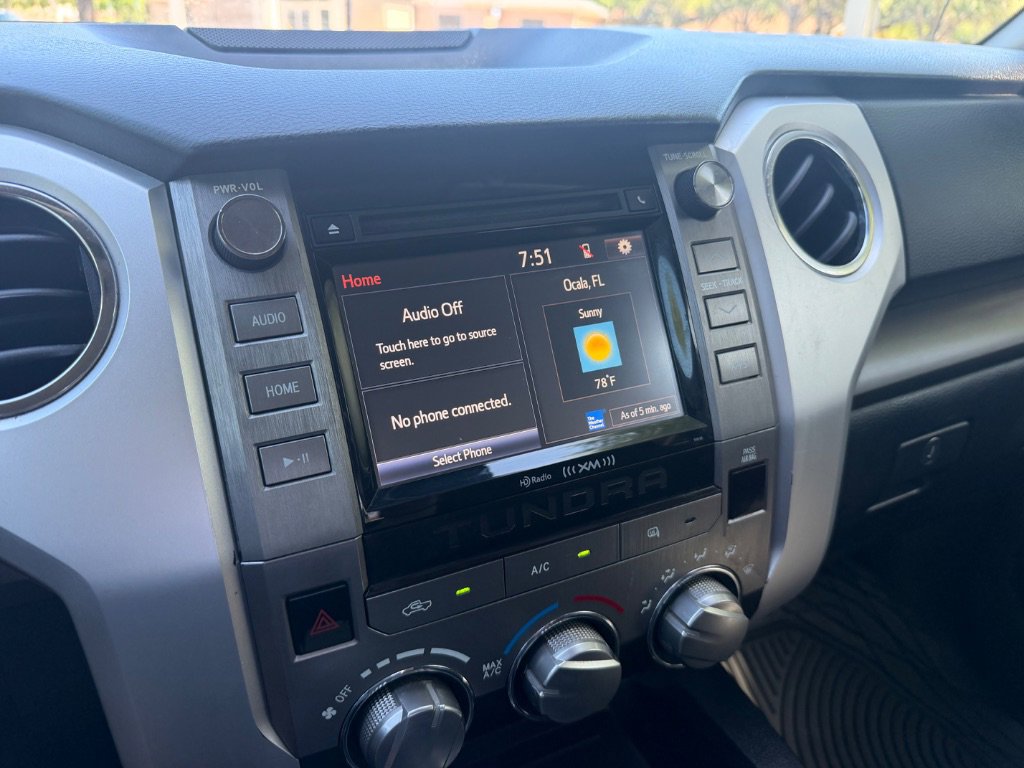 Used 2018 Toyota Tundra SR5 w/ SR5 Upgrade Package image 16