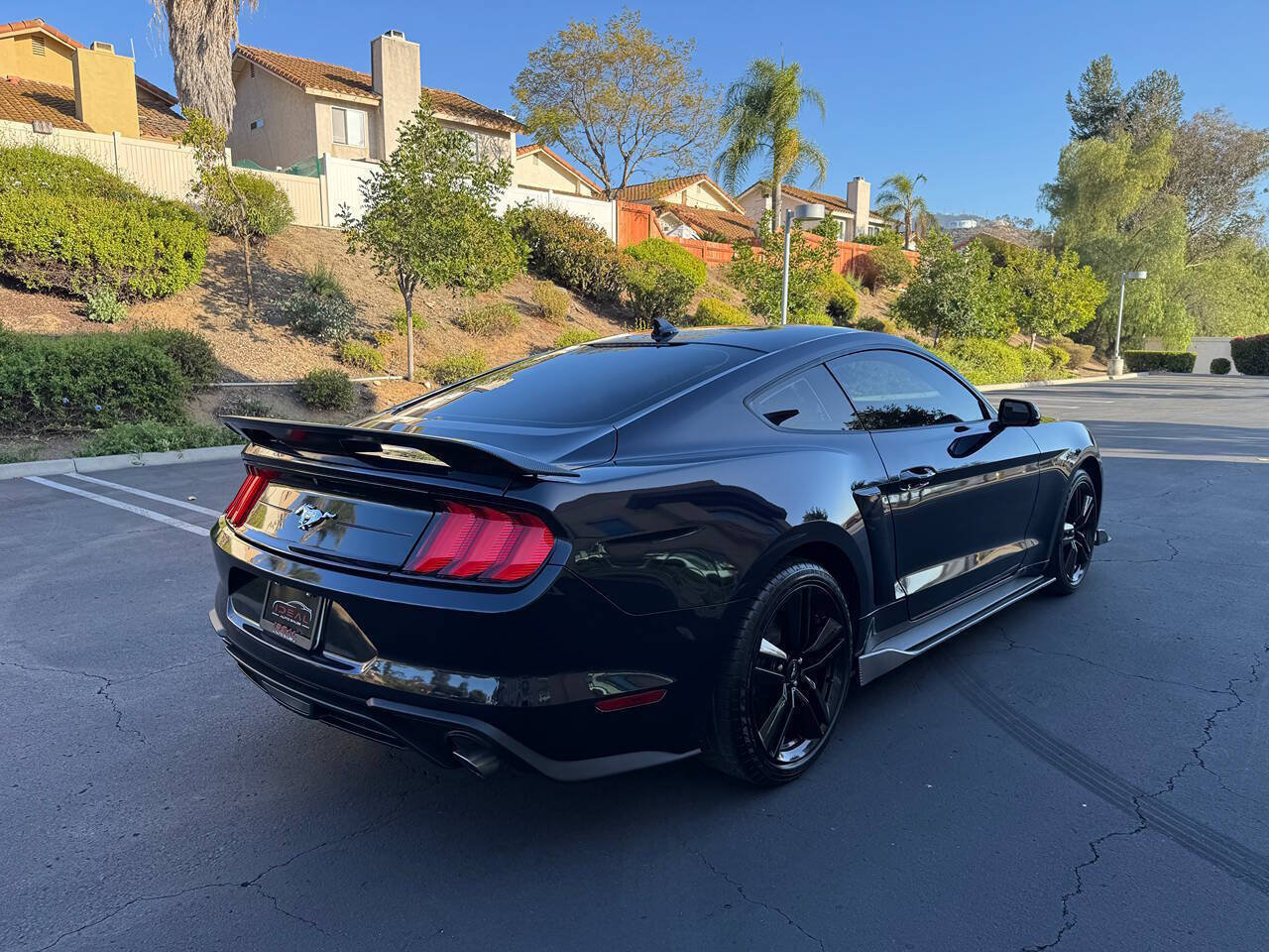 Used 2021 Ford Mustang Coupe RWD image 5