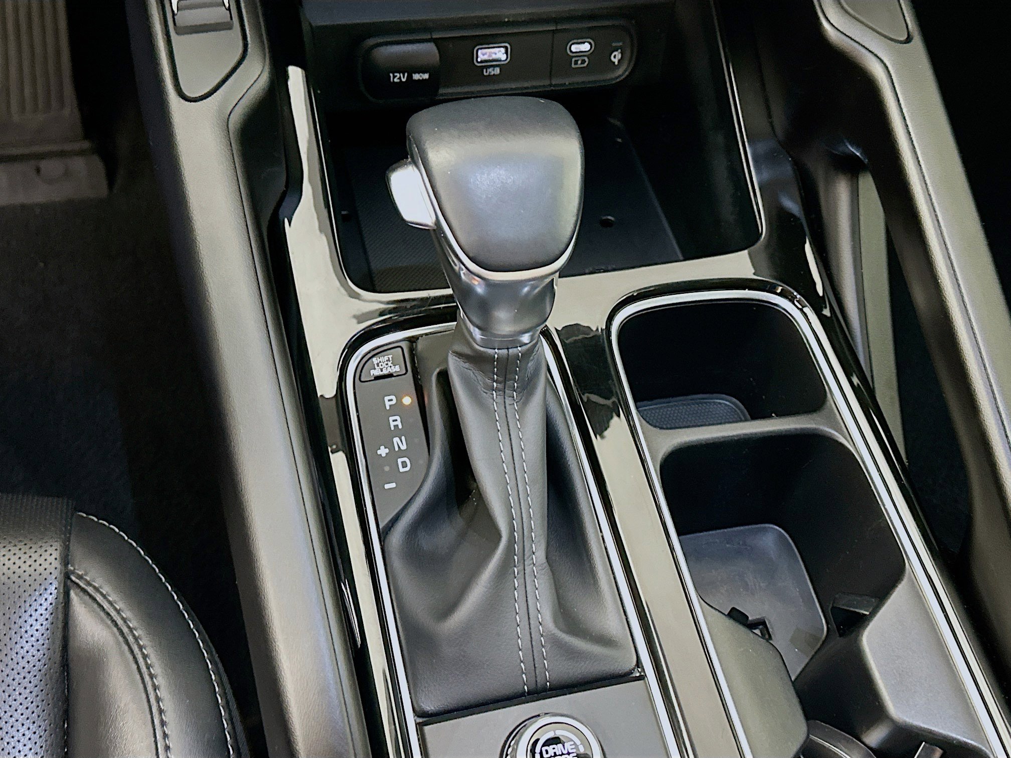 Used 2025 Kia Telluride S image 24