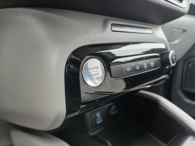 Used 2023 Ford Escape Active w/ Tech Pack #2 AWD/4WD image 24