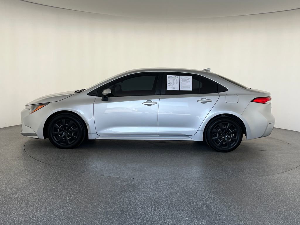 Used 2021 Toyota Corolla LE w/ Carpet Mat Package (TMS) FWD image 7