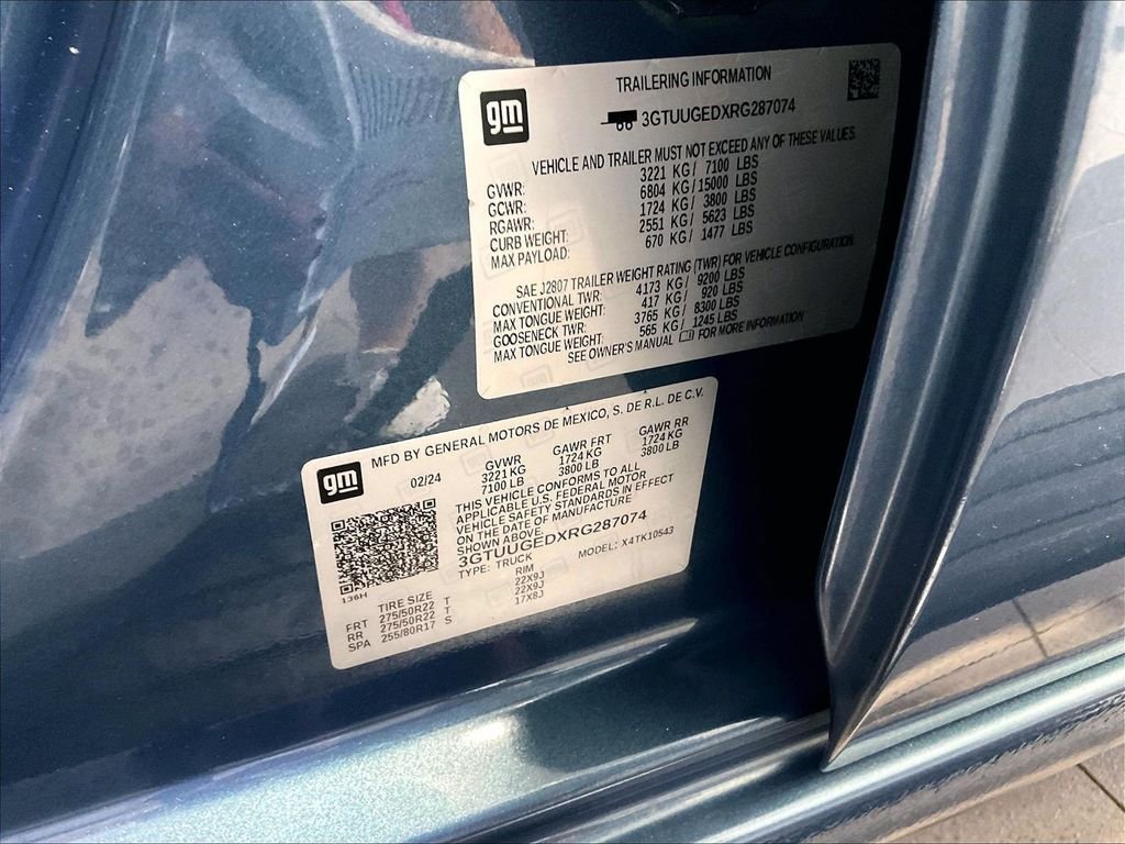 Used 2024 GMC Sierra 1500 Denali AWD/4WD image 36