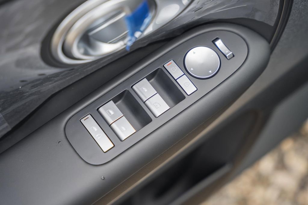 New 2026 Hyundai Ioniq 9 SE image 36