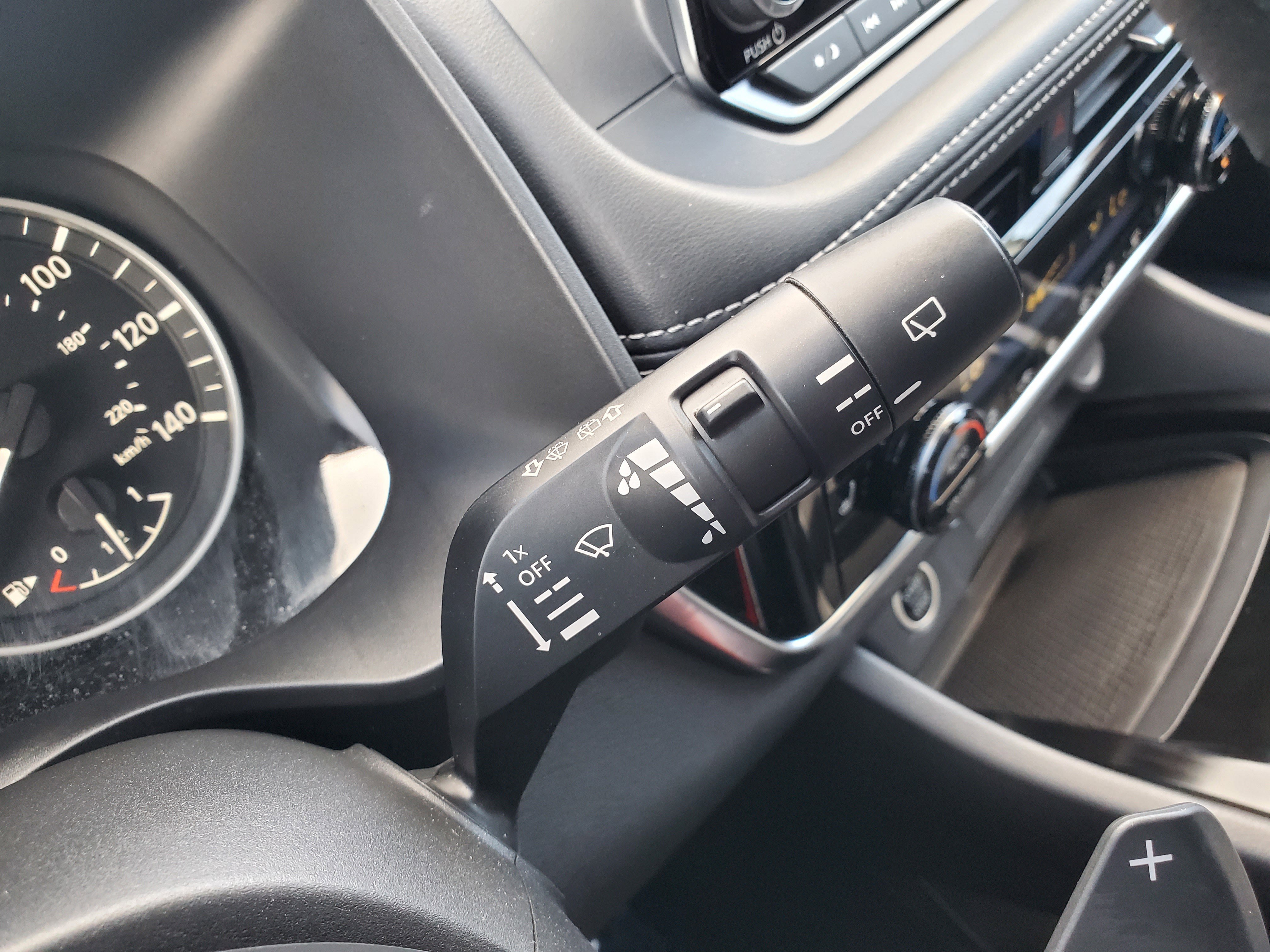 Used 2022 Nissan Rogue SV w/ SV Premium Package image 23