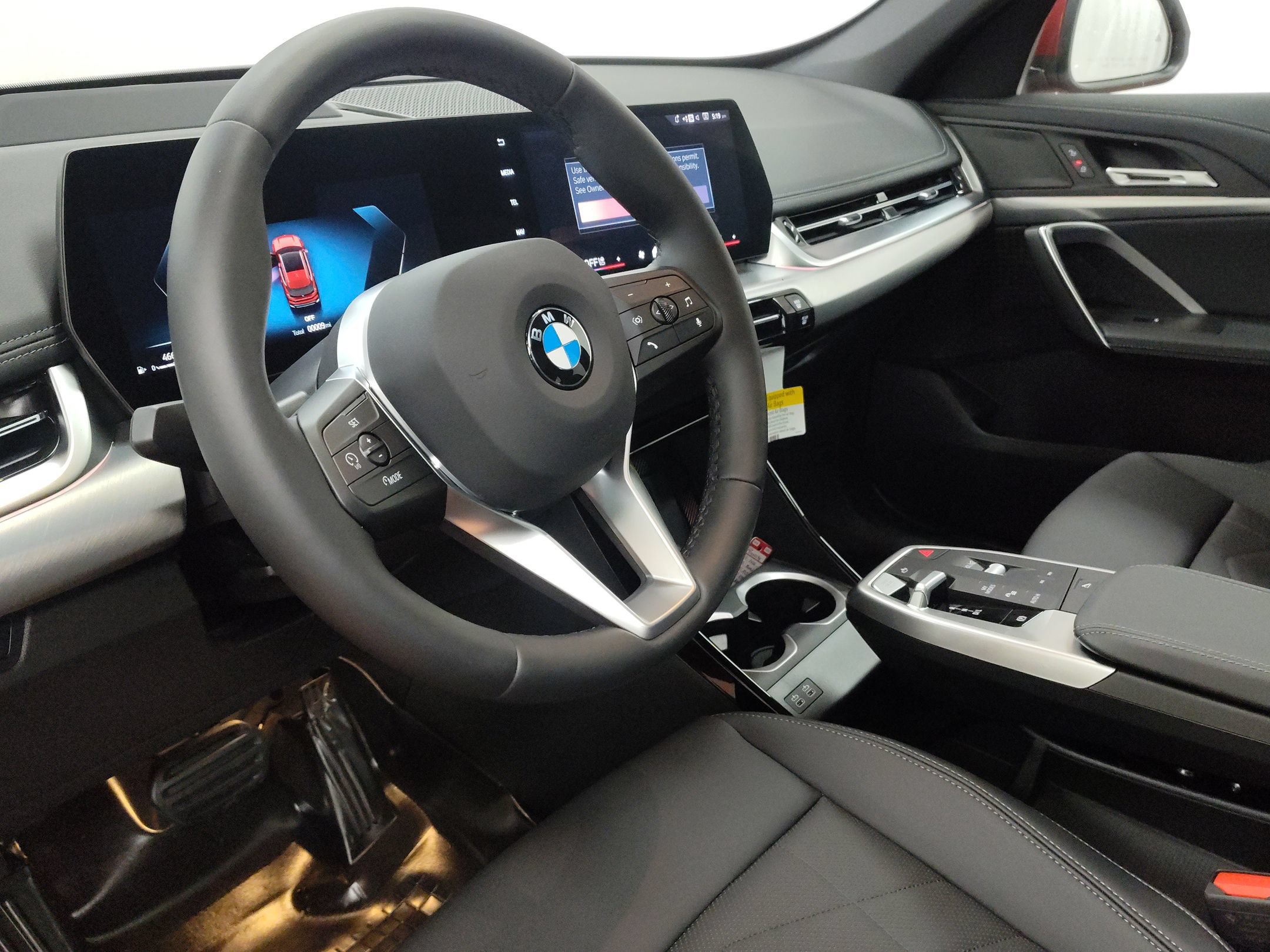 Certified 2026 BMW X1 xDrive28i AWD/4WD image 4