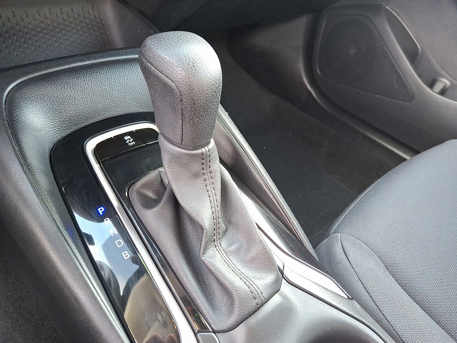 Certified 2024 Toyota Corolla LE image 15