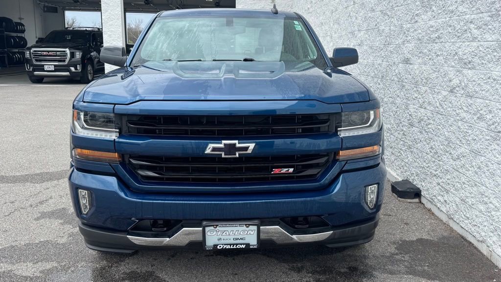 Used 2018 Chevrolet Silverado 1500 LT w/ All Star Edition image 7