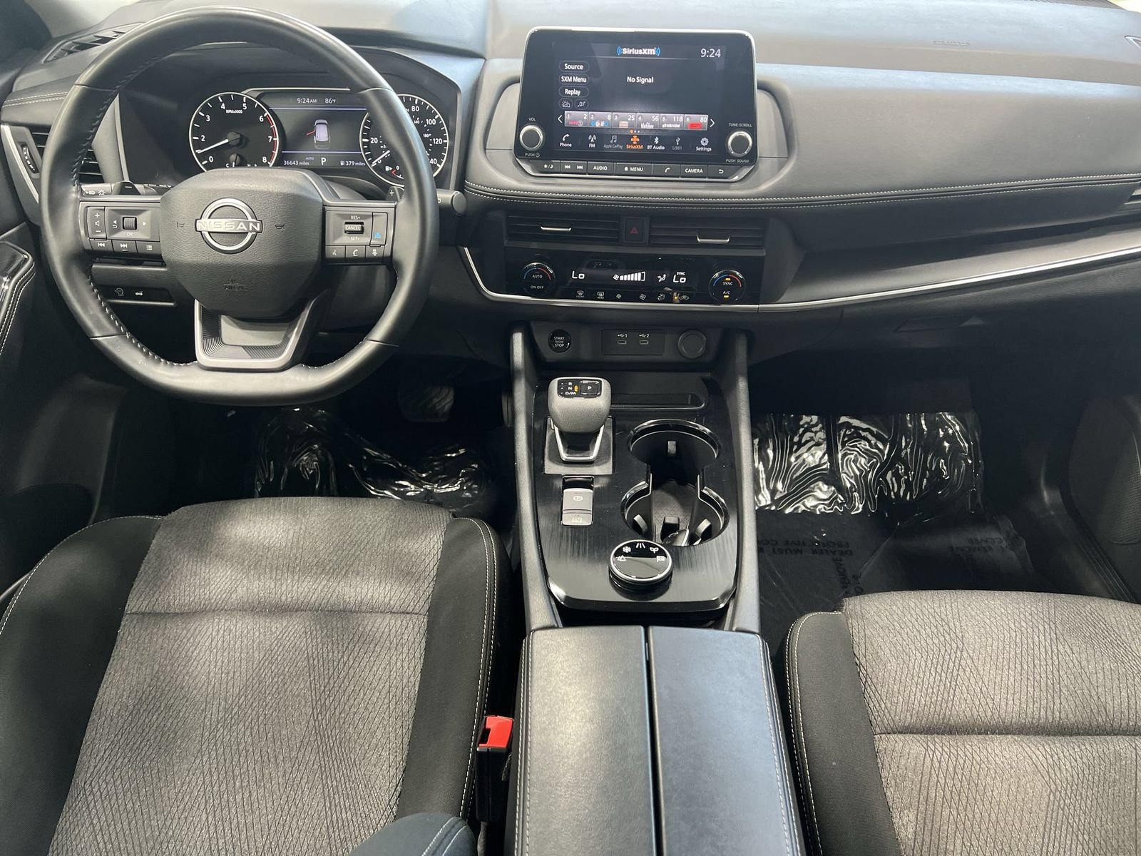 Used 2025 Nissan Rogue SV AWD/4WD image 15
