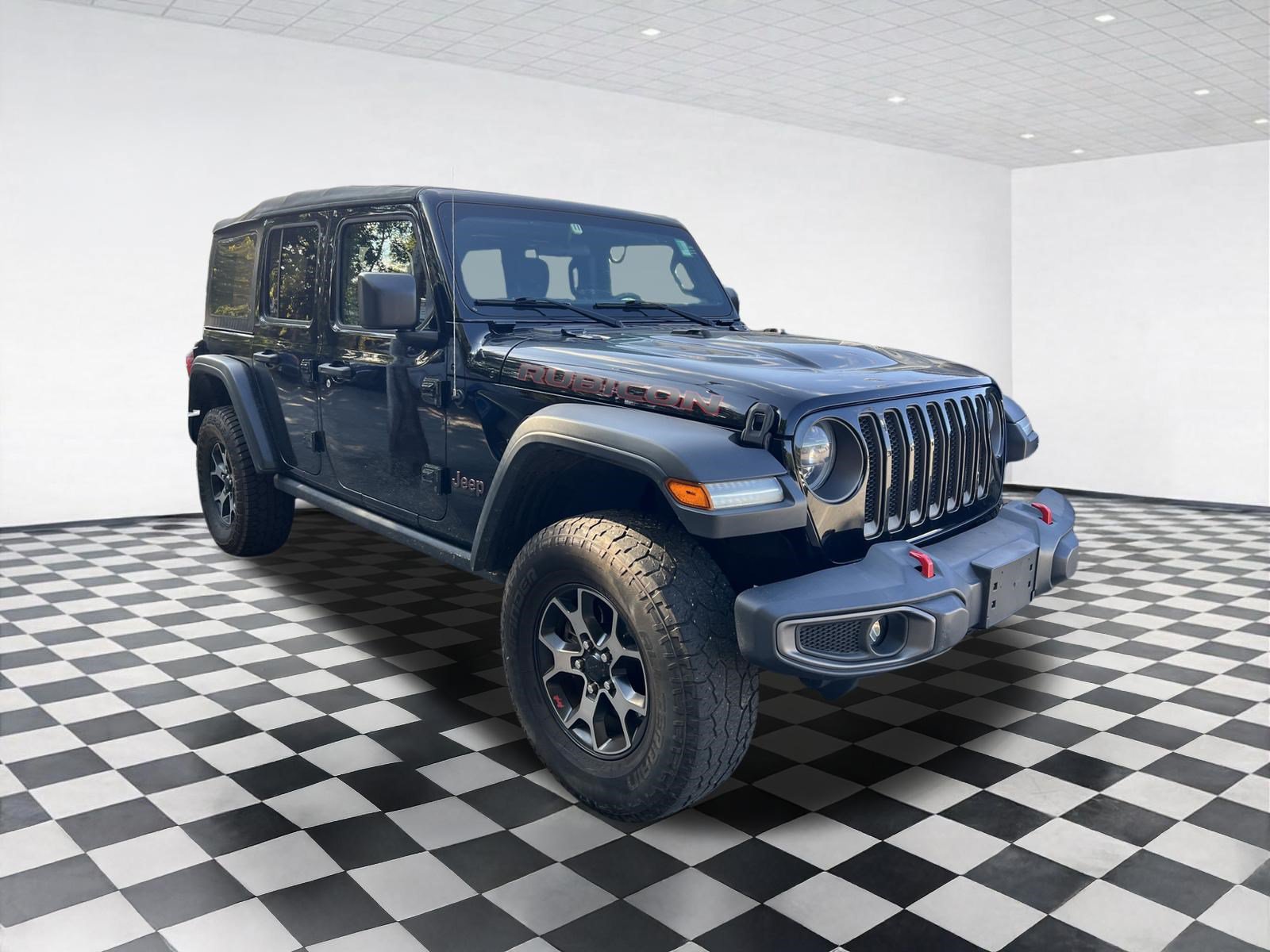 Used 2019 Jeep Wrangler Unlimited Rubicon w/ Cold Weather Group AWD/4WD image 3