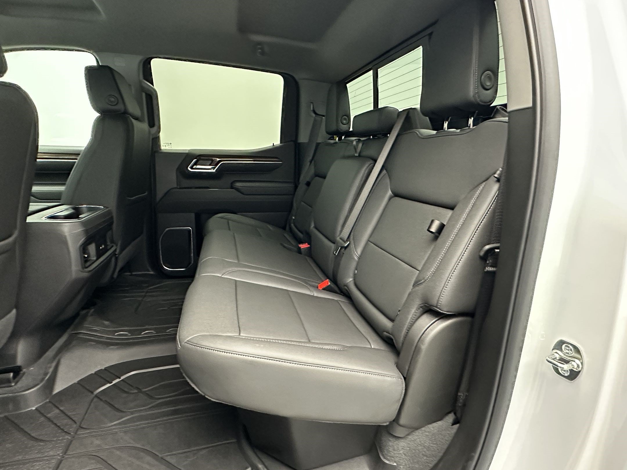 New 2026 Chevrolet Silverado 1500 RST w/ Convenience Package II AWD/4WD image 23