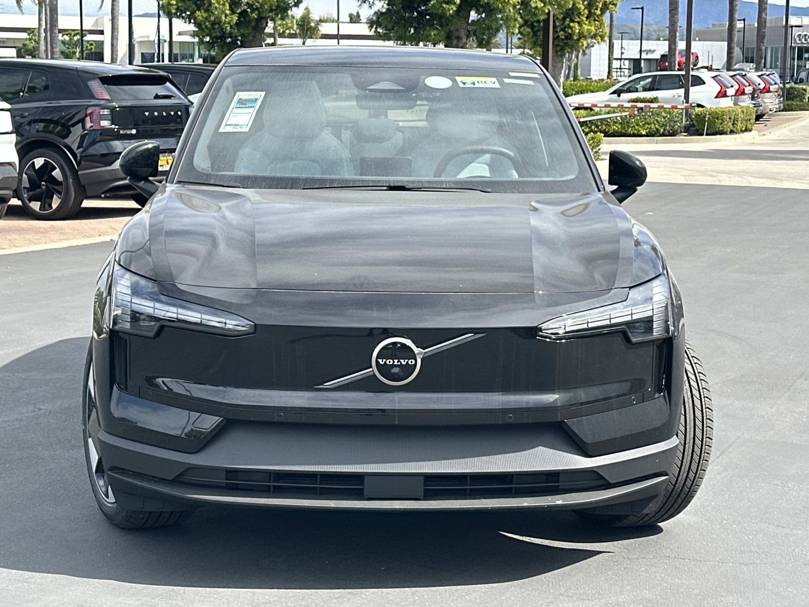 New 2026 Volvo EX30 Ultra w/ Climate Package AWD/4WD image 2