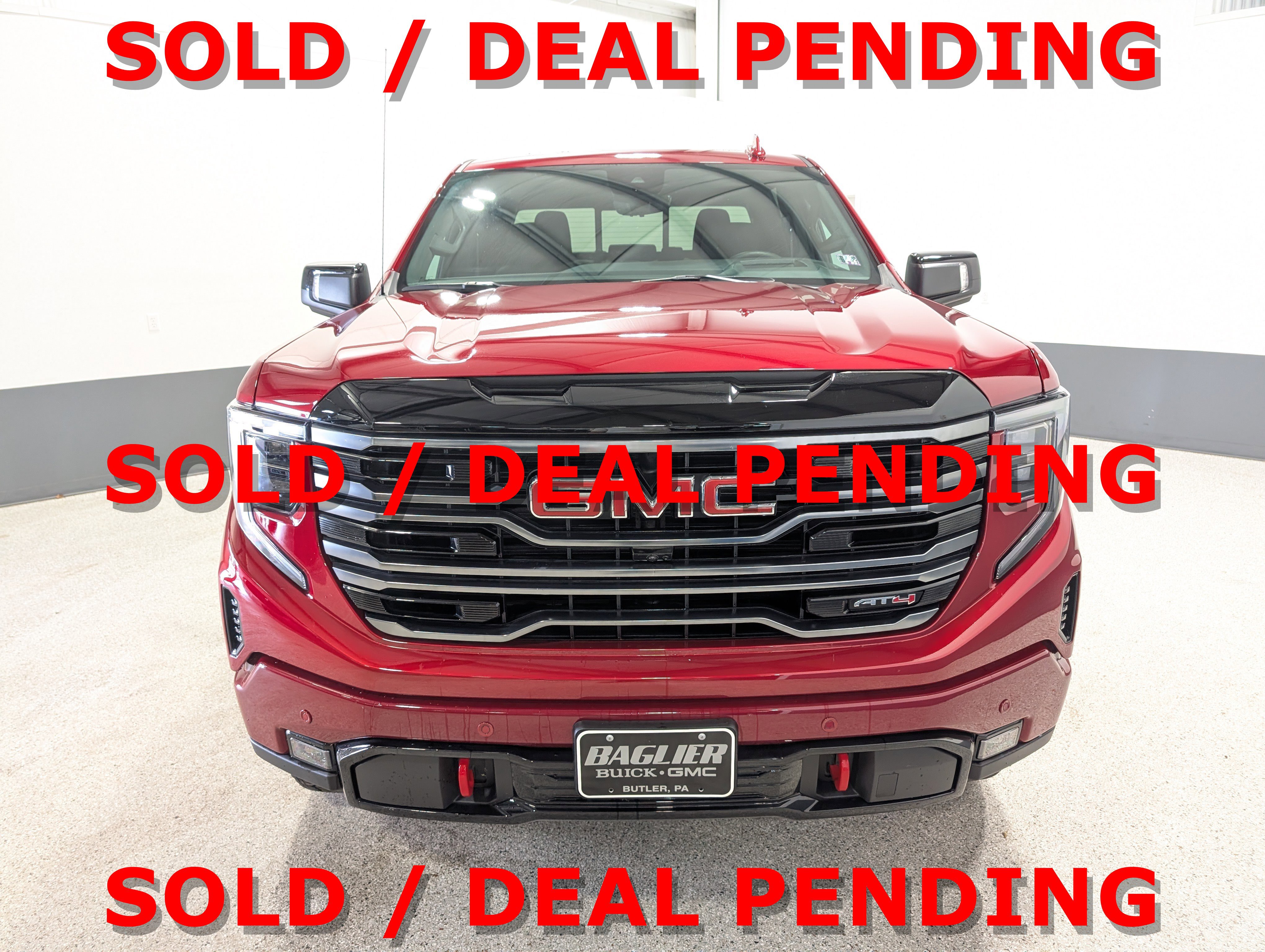Used 2025 GMC Sierra 1500 AT4 w/ AT4 Premium Package image 8