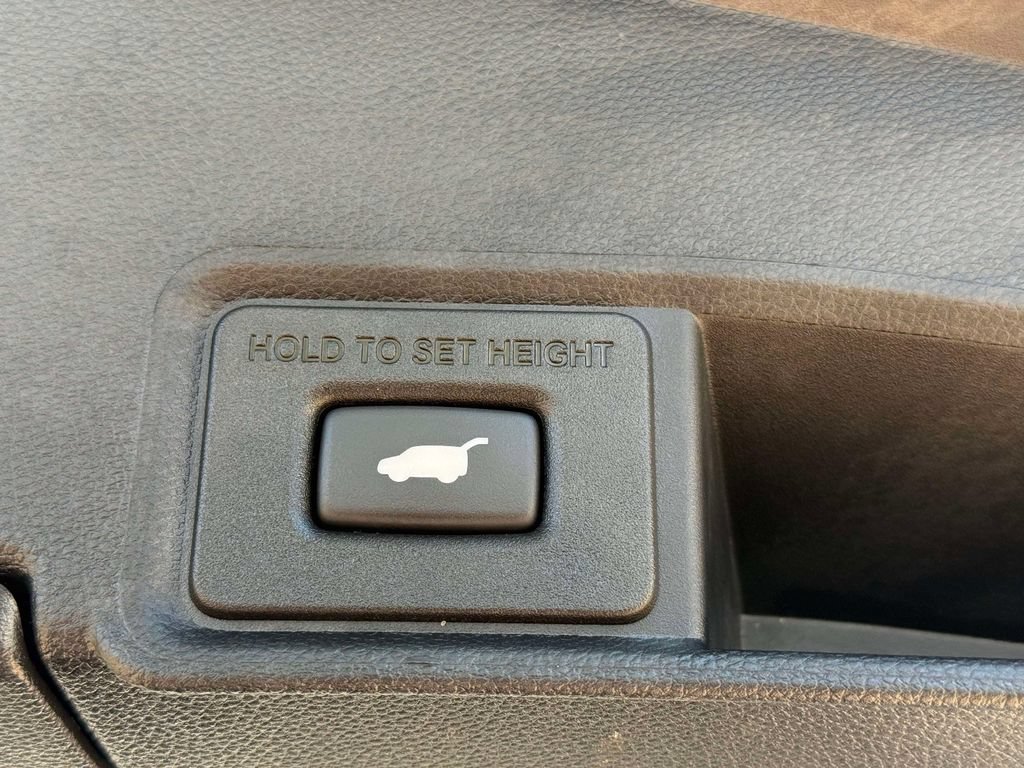 Certified 2023 Acura RDX AWD image 10