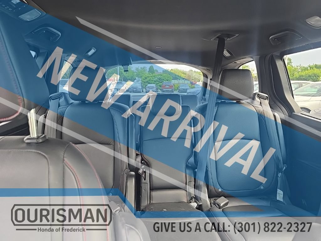 Used 2023 Honda Odyssey Sport image 12