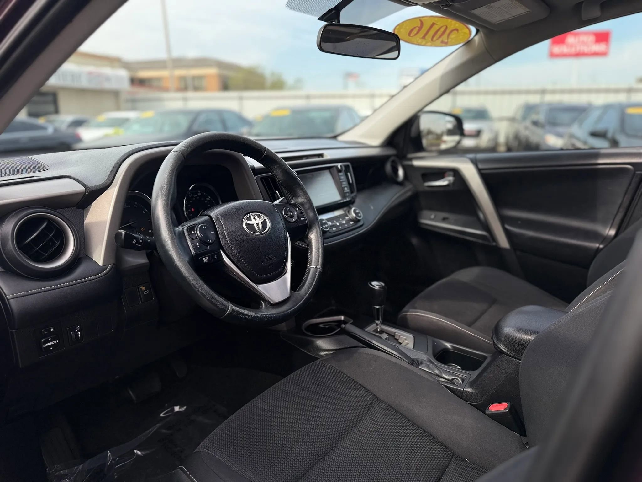 Used 2016 Toyota RAV4 XLE FWD image 20