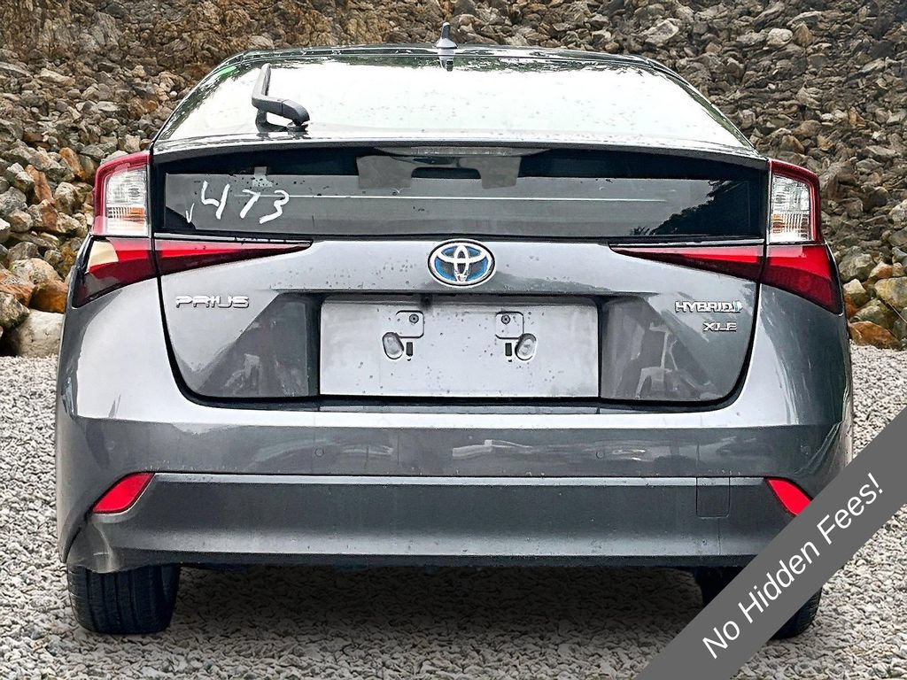 Used 2022 Toyota Prius XLE FWD image 4