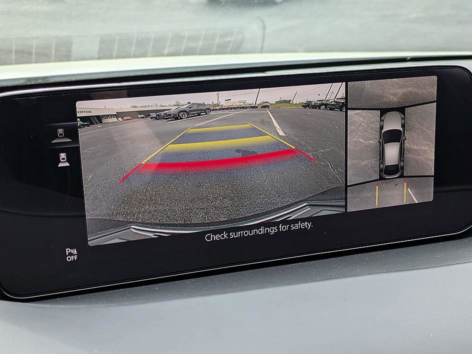 New 2026 MAZDA MAZDA3 Hatchback w/Premium Plus Pkg image 21