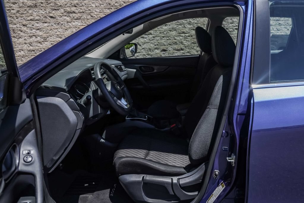 Used 2019 Nissan Rogue S AWD/4WD image 24