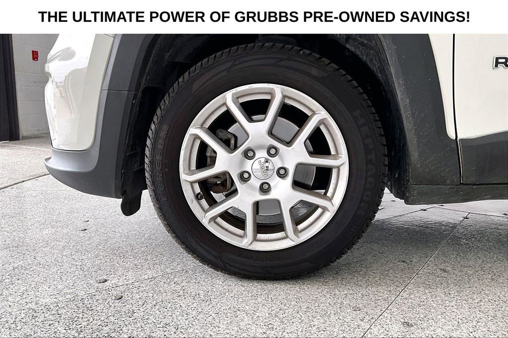 Used 2020 Jeep Renegade Latitude FWD image 11