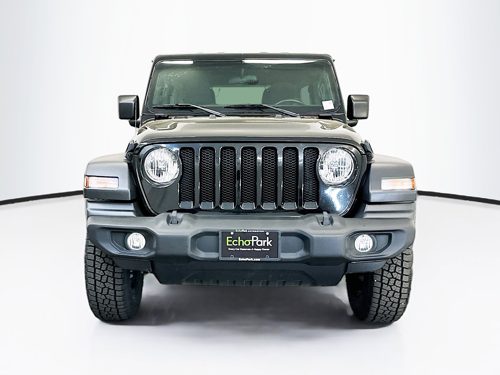 Used 2022 Jeep Wrangler Sport S image 2