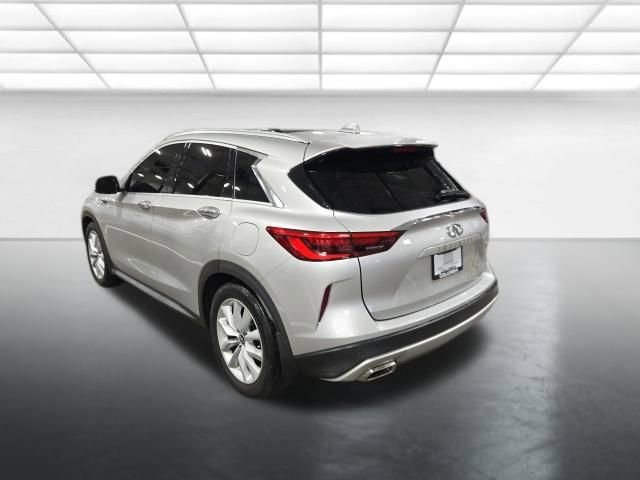 Used 2019 INFINITI QX50 Essential w/ Premium Audio Package image 7