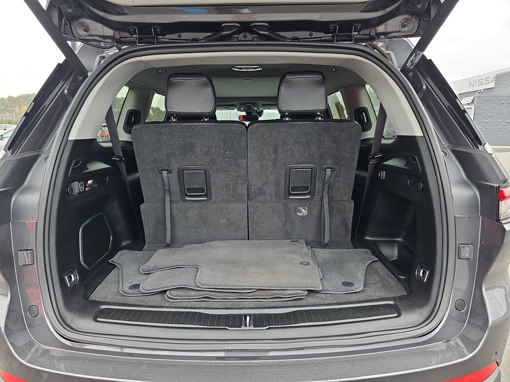 Used 2022 Jeep Grand Cherokee L Limited image 16