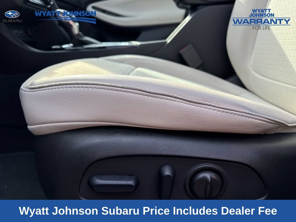 Used 2023 Buick Encore GX Preferred w/ Cold Weather Comfort Package FWD image 15