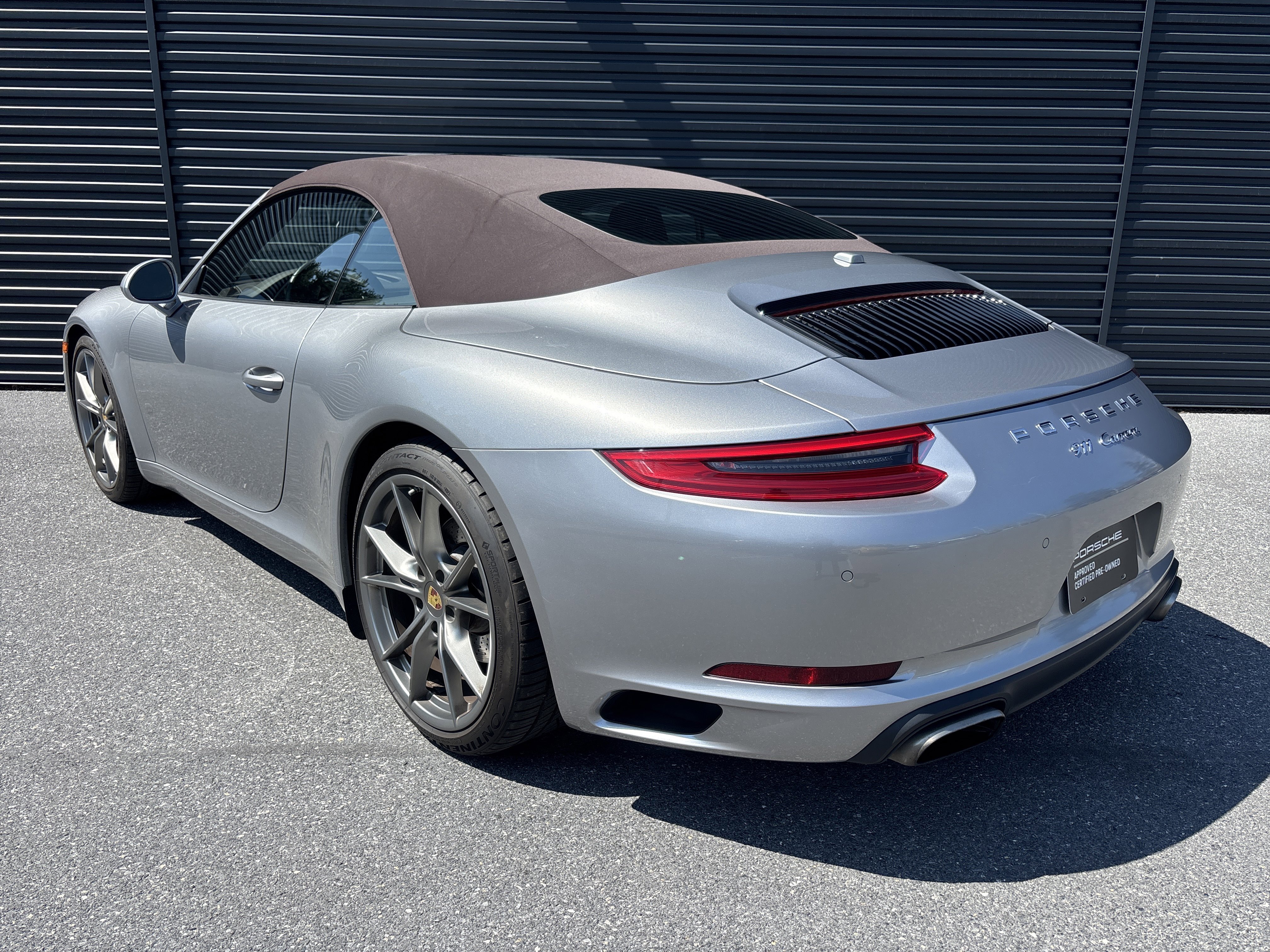 Certified 2017 Porsche 911 Carrera image 3