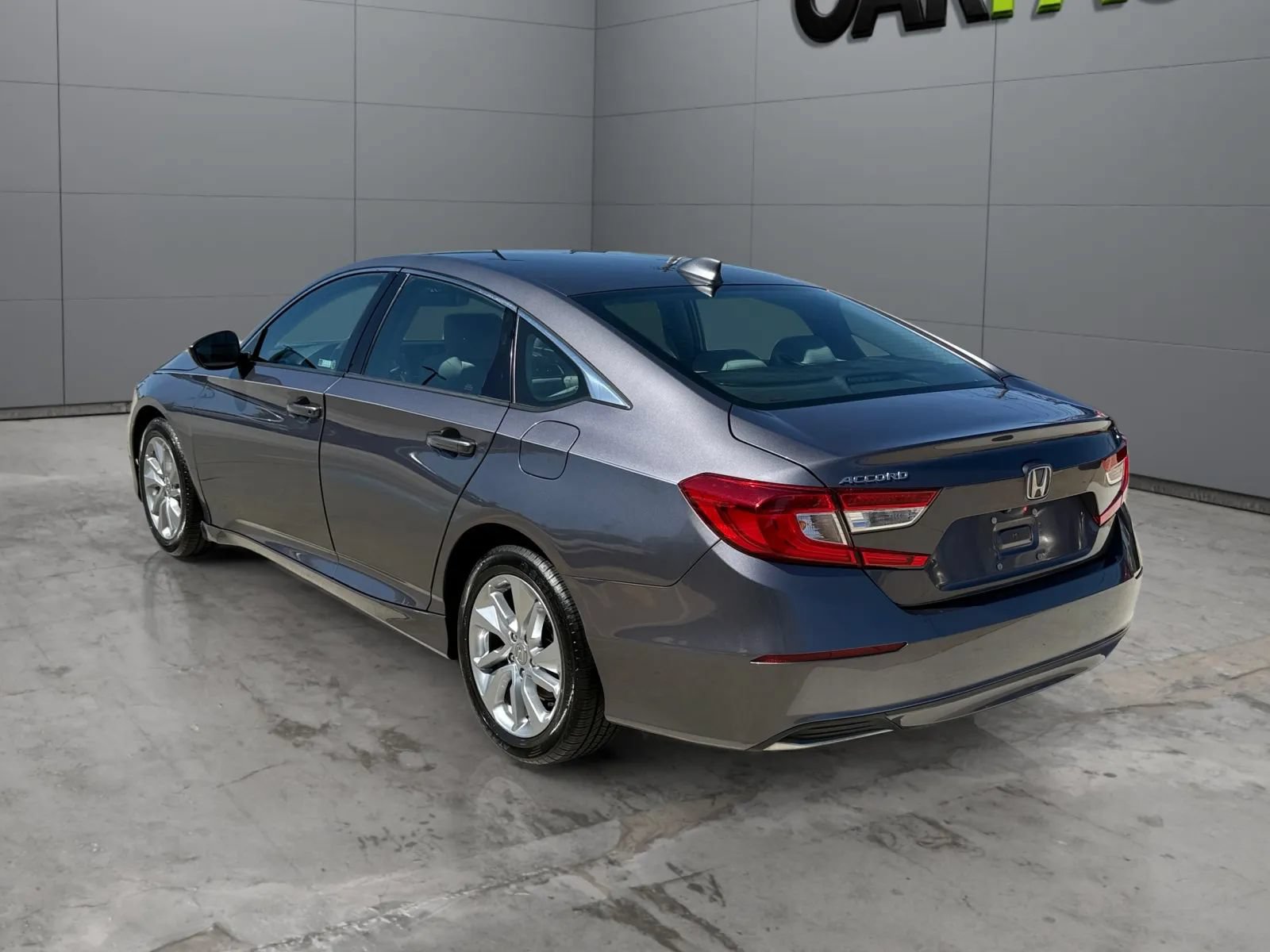Used 2020 Honda Accord LX image 8