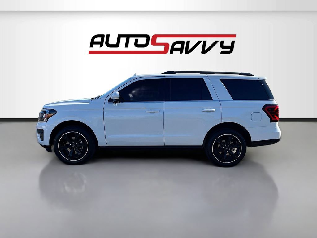 Used 2023 Ford Expedition Limited RWD image 4