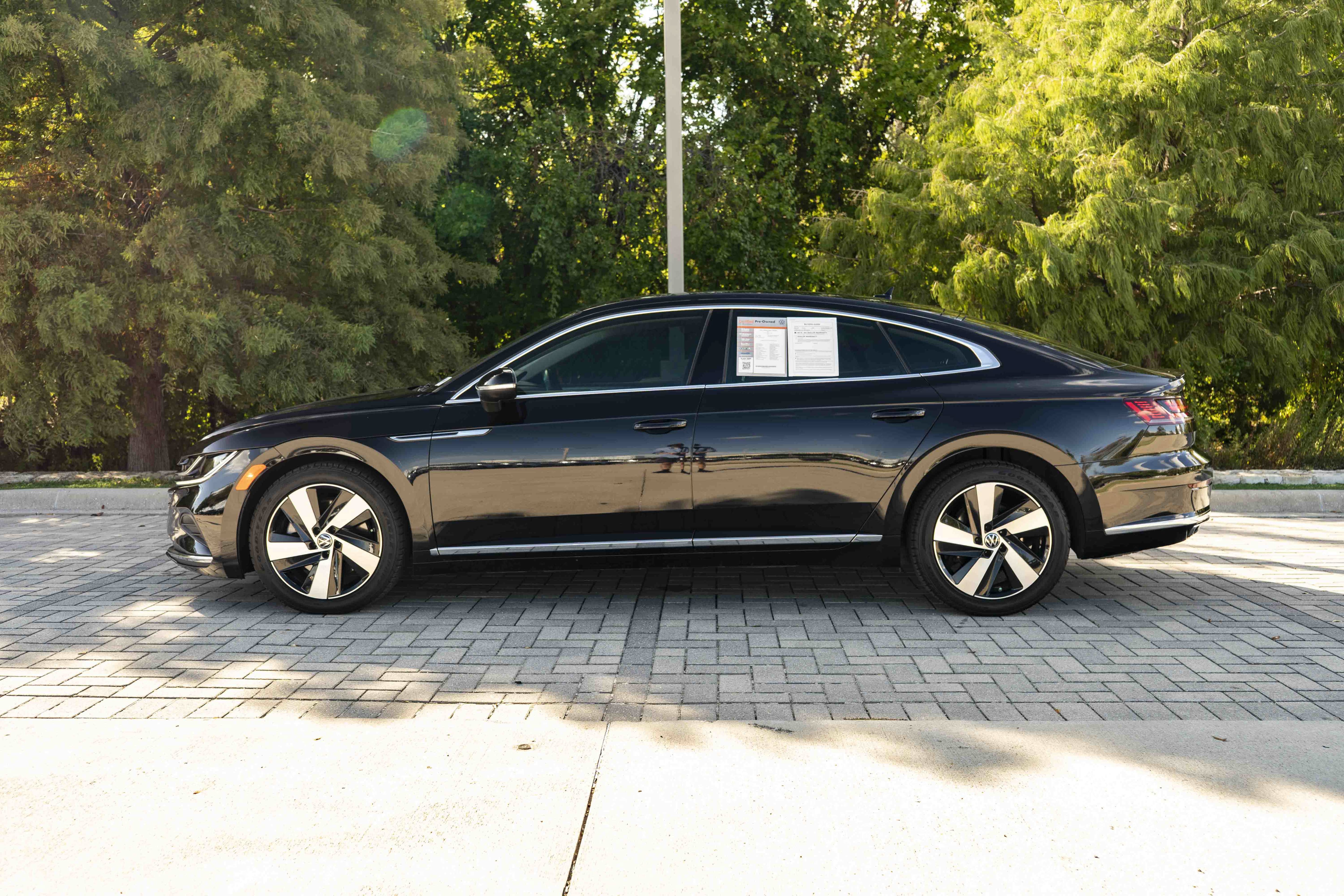 Certified 2021 Volkswagen Arteon SE w/ Arteon MDO Package FWD image 5