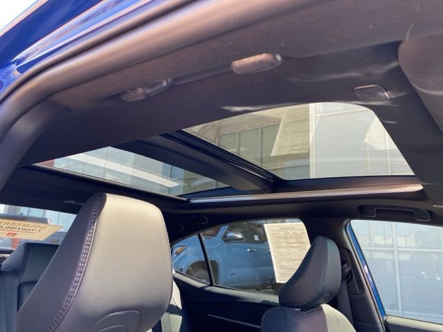 Certified 2025 Toyota Camry XSE FWD image 18