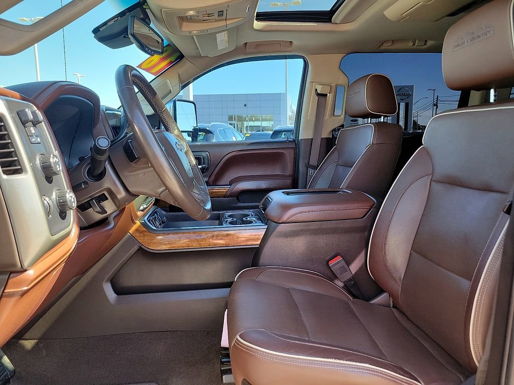 Used 2018 Chevrolet Silverado 3500 High Country w/ Duramax Plus Package AWD/4WD image 19