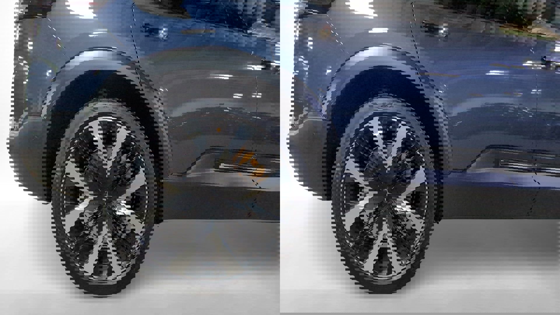 Used 2025 Polestar Polestar 3 image 23