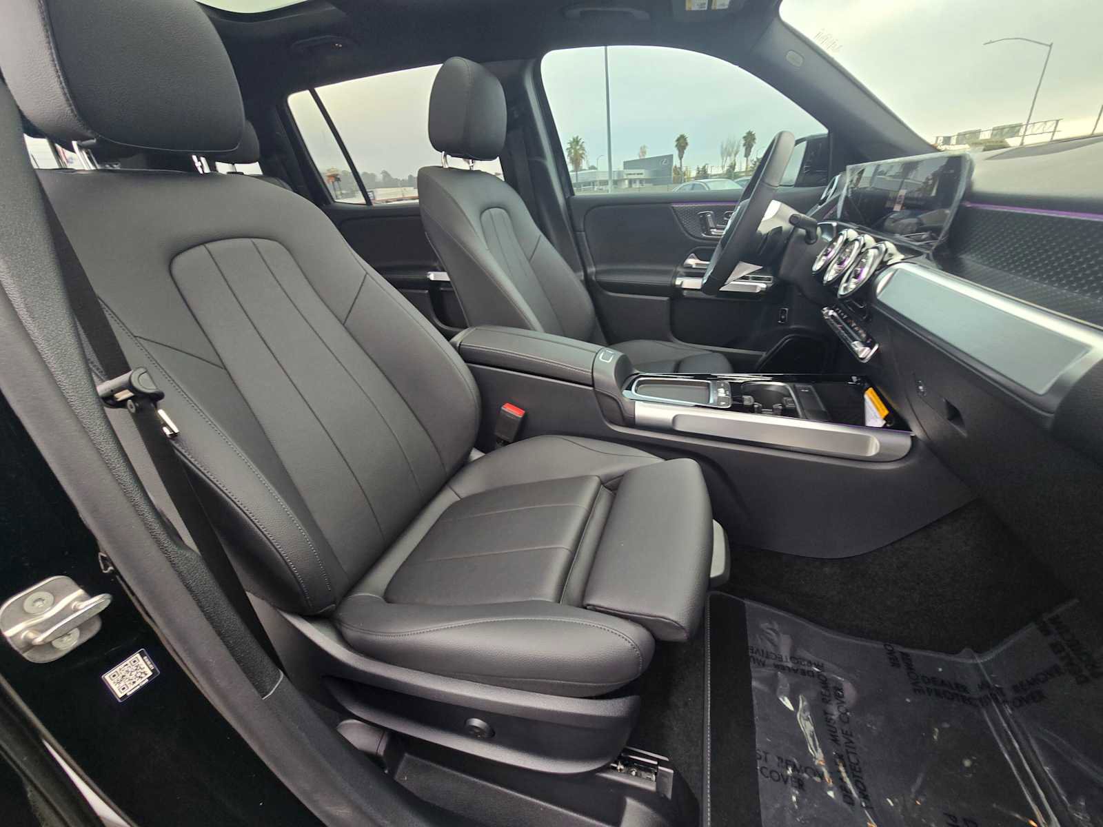 Used 2024 Mercedes-Benz GLB 250 image 12