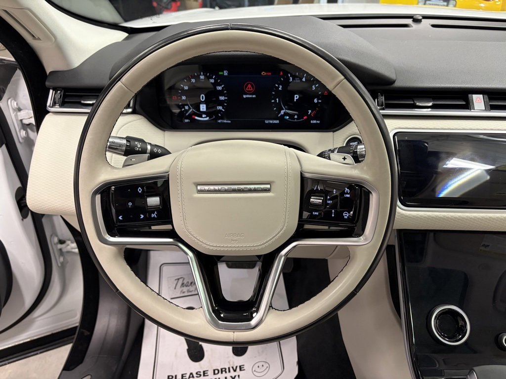 Used 2023 Land Rover Range Rover Velar S image 12