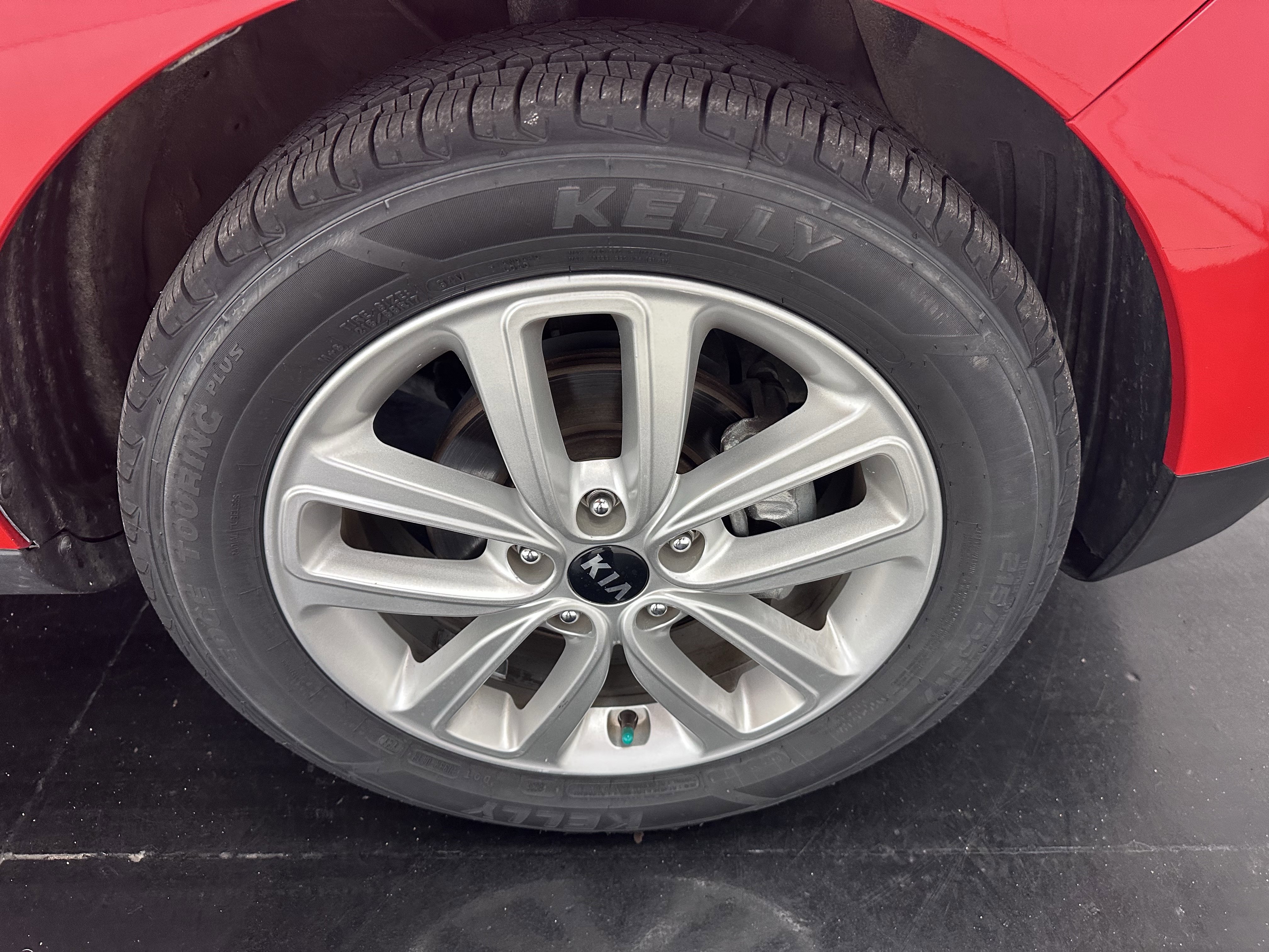 Used 2018 Kia Soul + image 18